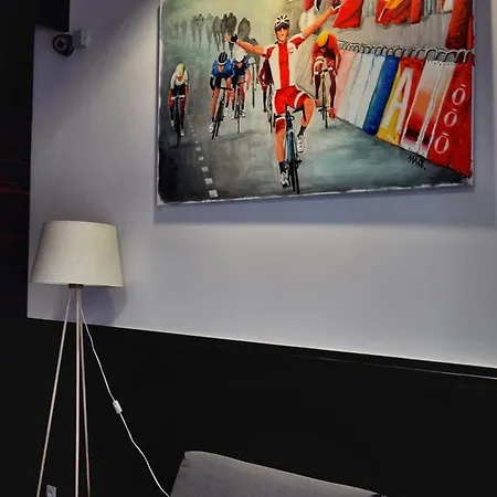 Klondaik Corner Warka