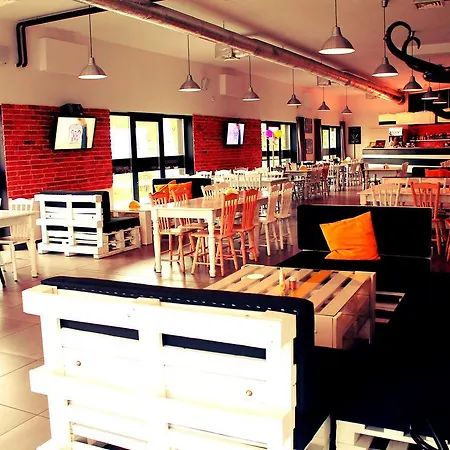 Szálloda Klondaik Corner Warka